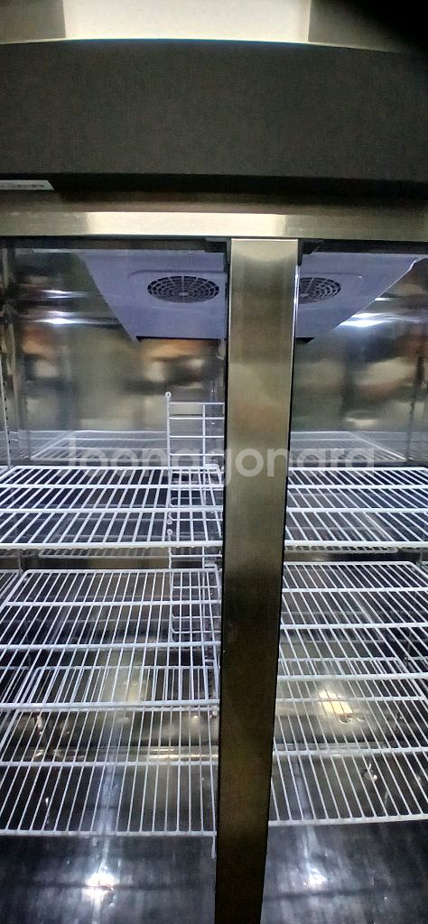 [2022년10월식]에버젠 45박스 간냉식 유리문 냉장고 팝니다. S급--2