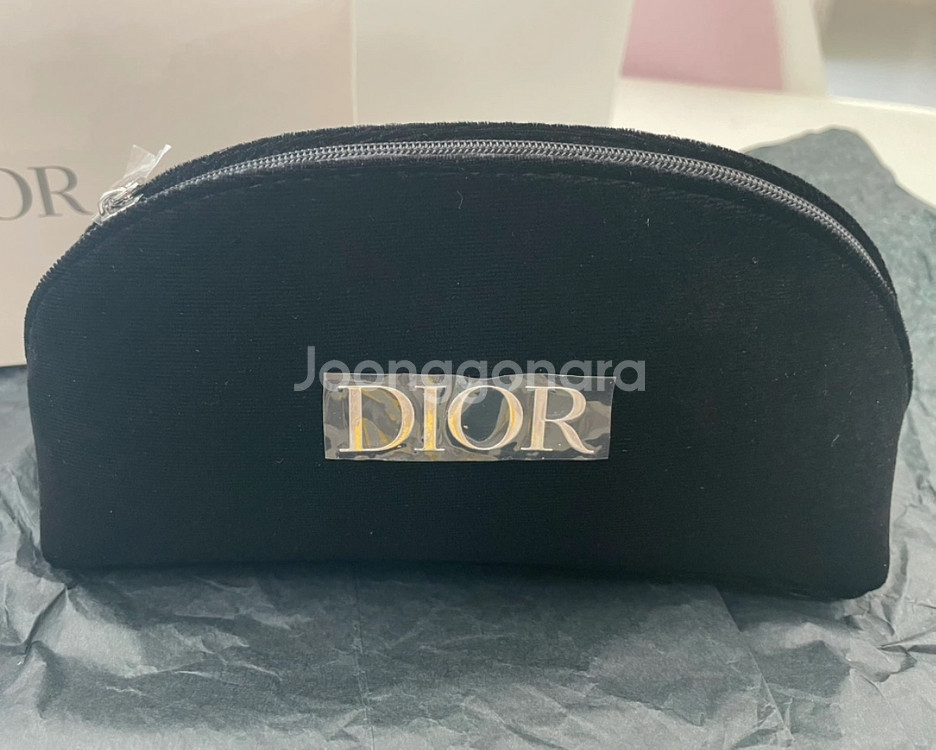 디올 뷰티 벨벳 파우치--0