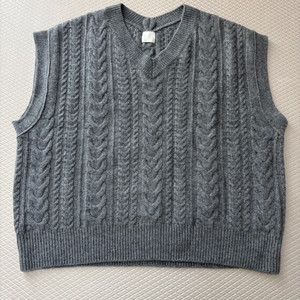 유메르 케이블 니트 베스트 그레이 (롱버전, 1회착용)