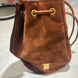 정품 스웨이드 빈티지 페라가모 백팩