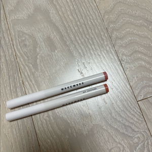 웨이크메이크 립펜슬 새상품 01 플레져, 02 코티지 3