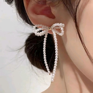 진주 리본 귀걸이 셀프 웨딩스냅 악세사리