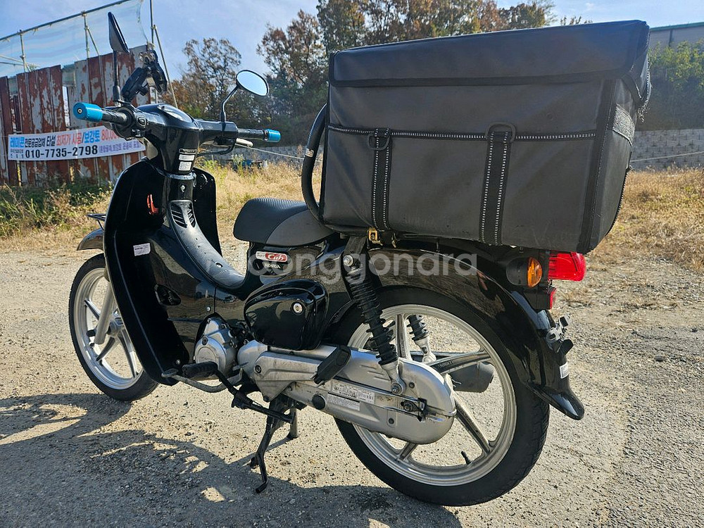 혼다슈퍼커브/23년식/5만키로/130만원/배달블박세팅--5