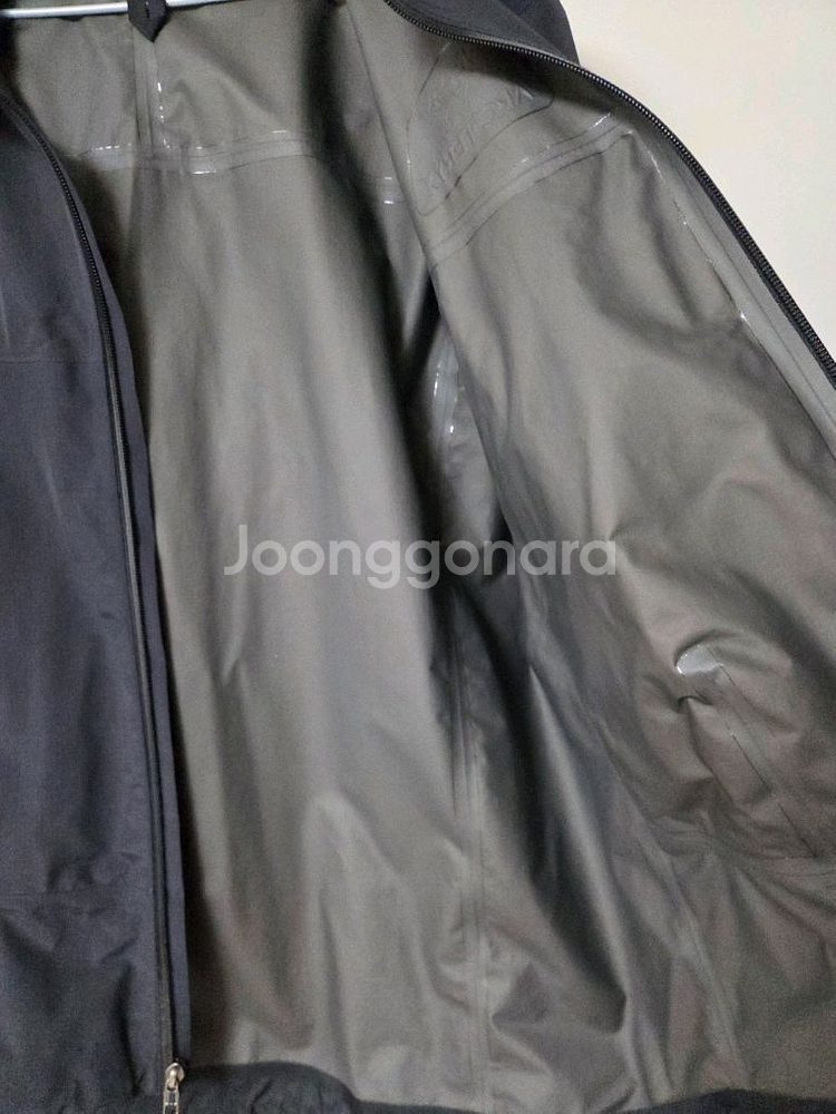 아크테릭스 제타 SL 고어텍스 자켓 블랙 M--4