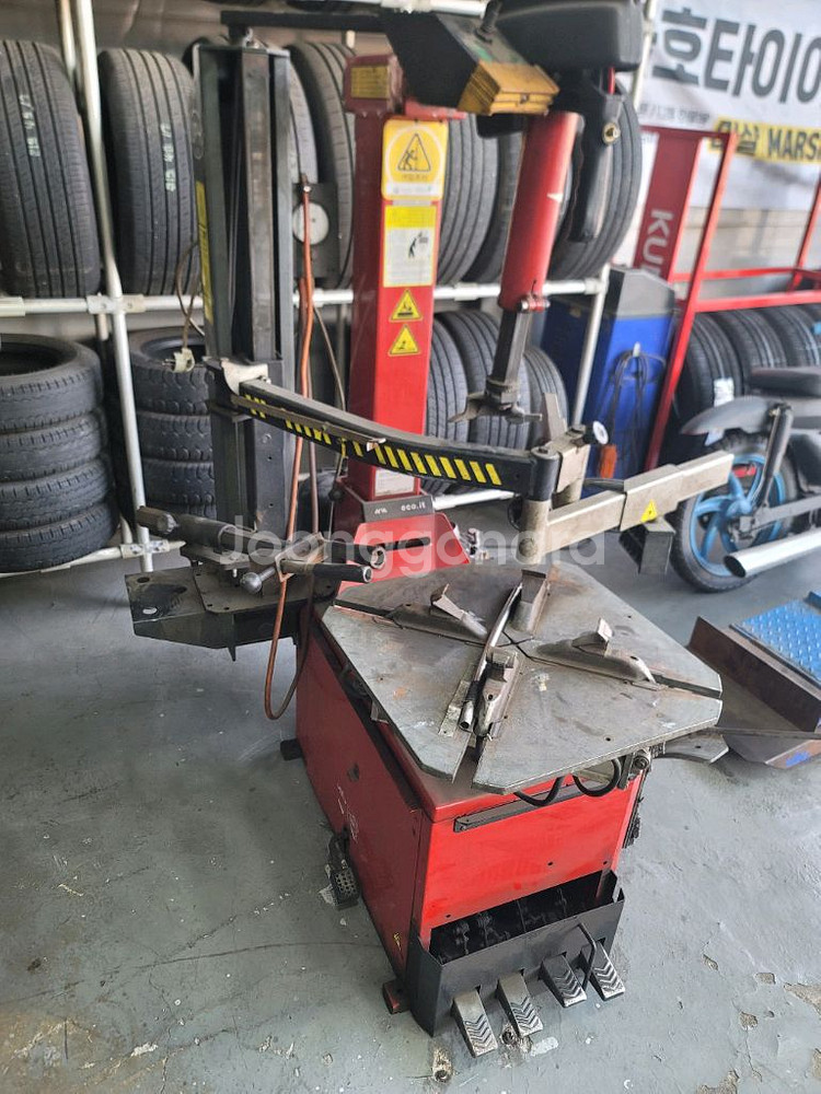 이테리 테코 타이어탈착기--1