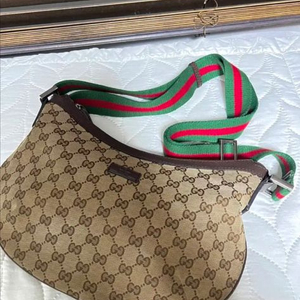 구찌 GG 캔버스 벨트백