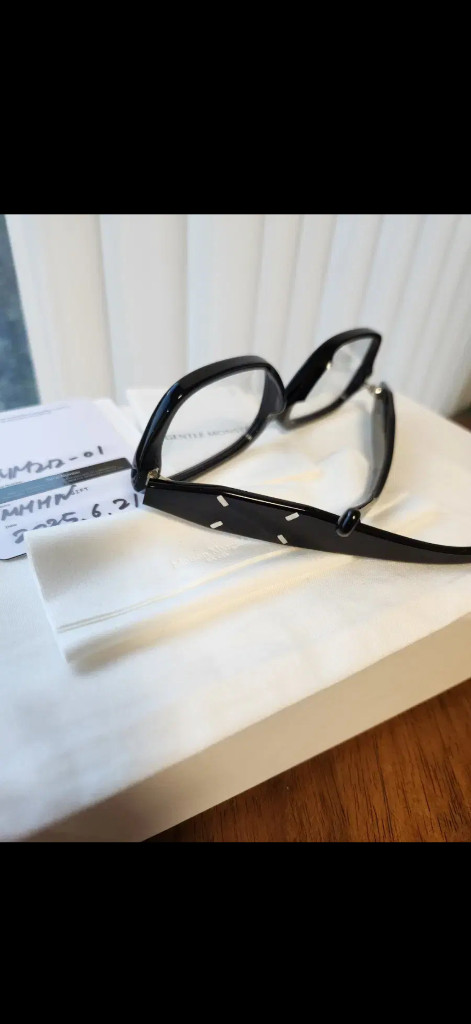 젠틀몬스터 마르지엘라 안경mm212--1