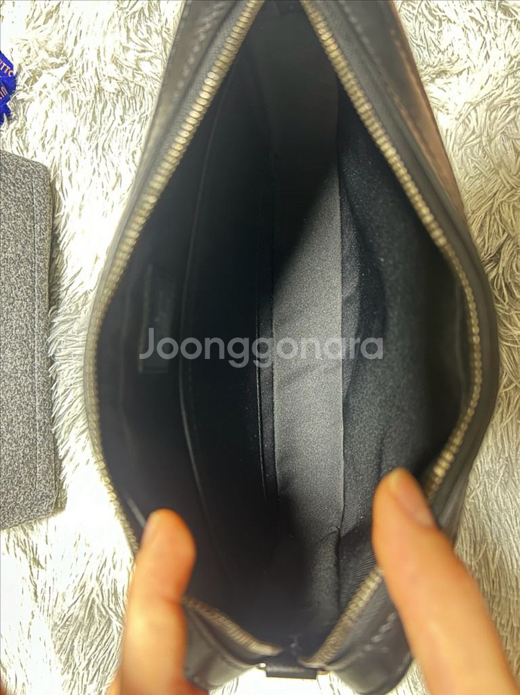 [리뉴얼/풀구성] 루이비통 트리오 메신저백--2