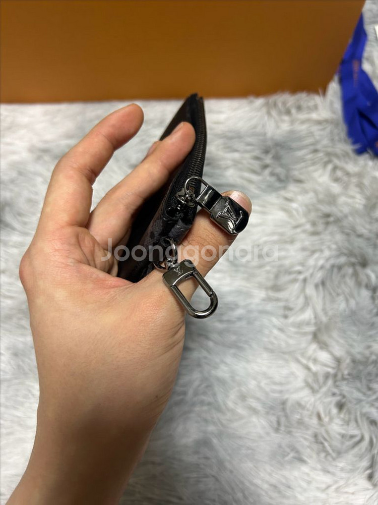 [리뉴얼/풀구성] 루이비통 트리오 메신저백--7