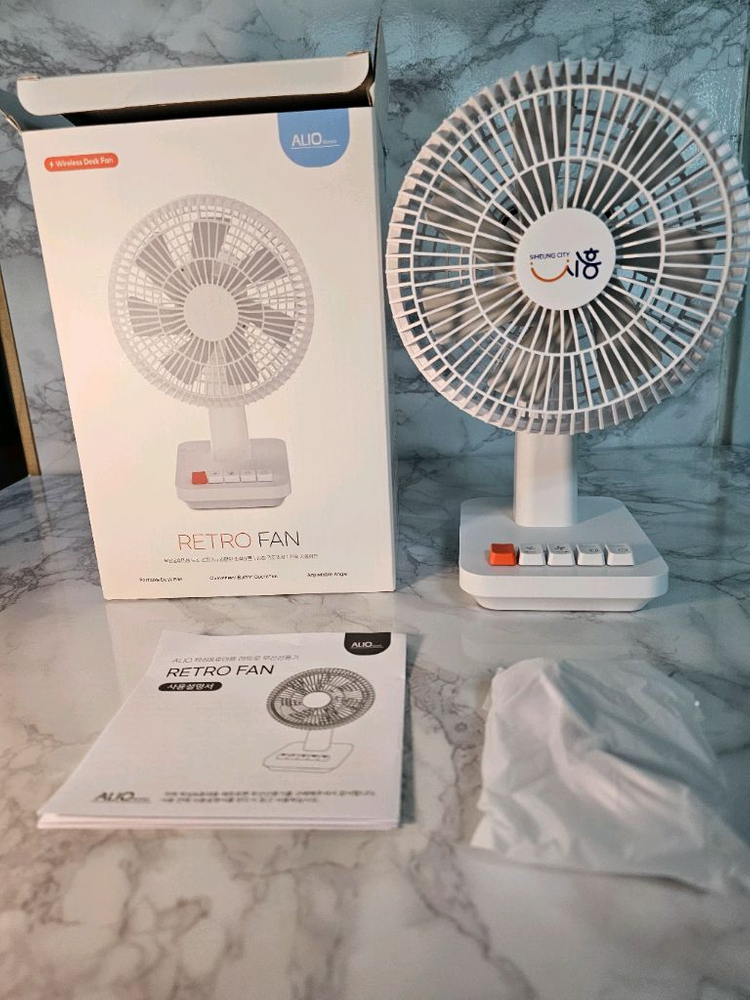새상품- ALIO 레트로 무선 탁상용 선풍기 이미지