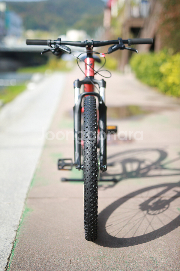 *52만원*22년 스페셜라이즈드 락하퍼 콤프 XS 27.5인치--9