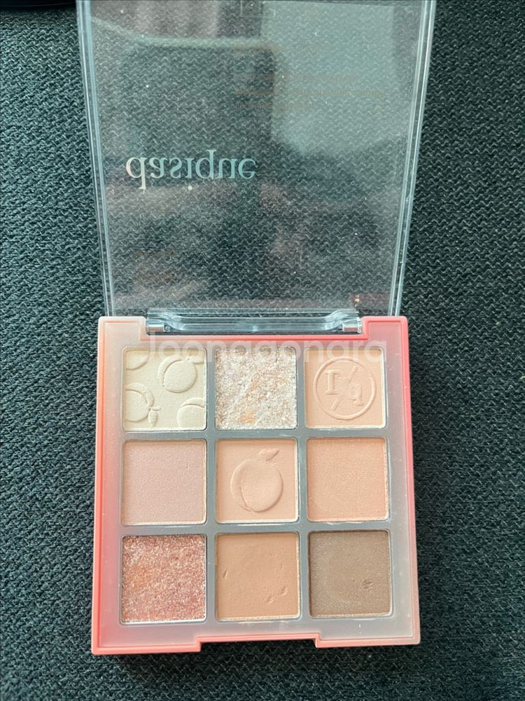 데이지크 아이섀도우 팔레트 14.피치스퀴즈--0