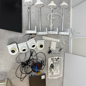 다화cctv 무인매장용 카메라8대 모니터1대 마우스 1대