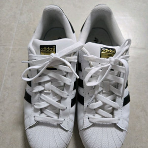 아디다스 슈퍼스타