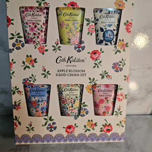 새상품-캐스키드슨 애플 블라썸 핸드크림 세트 2028.04.29까지