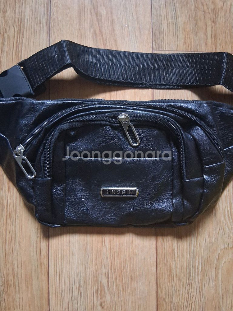 패션 가죽 크로스백/힙색.블랙0572 남여.공용.사진 참고하세요. 사진 그대로예요--1