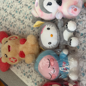 캐릭터 인형 세트