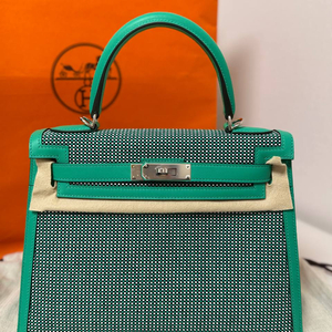 에르메스 켈리백 28 (Quadrille Canvas & Menthe Swift, Palladium H/W)