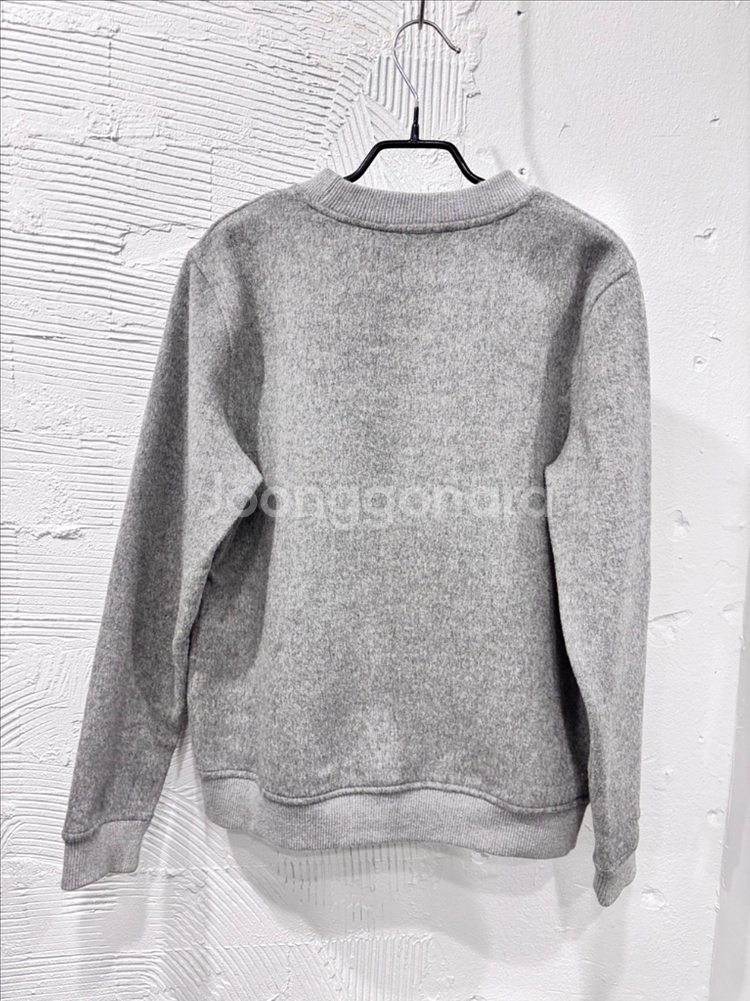 얼바닉 그레이 울맨투맨--6