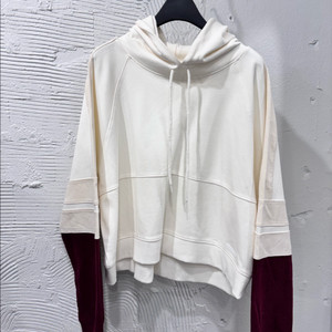 (얼룩있음) 나일로라 후드 티셔츠