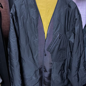 솔리드옴므 리버시블 오버핏 깔깔이점퍼(1회착용)