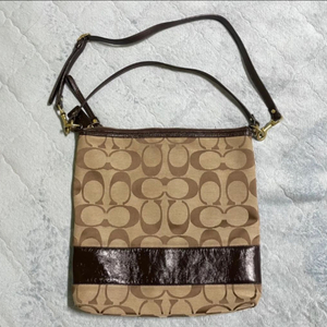 코치 숄더백 겸 크로스백
