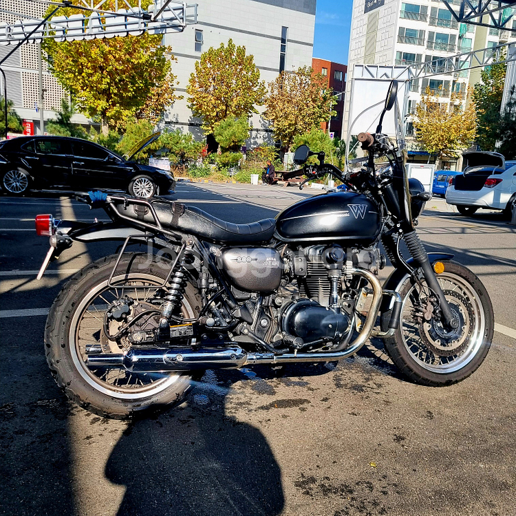 19년식 가와사키 w800 스트릿--0