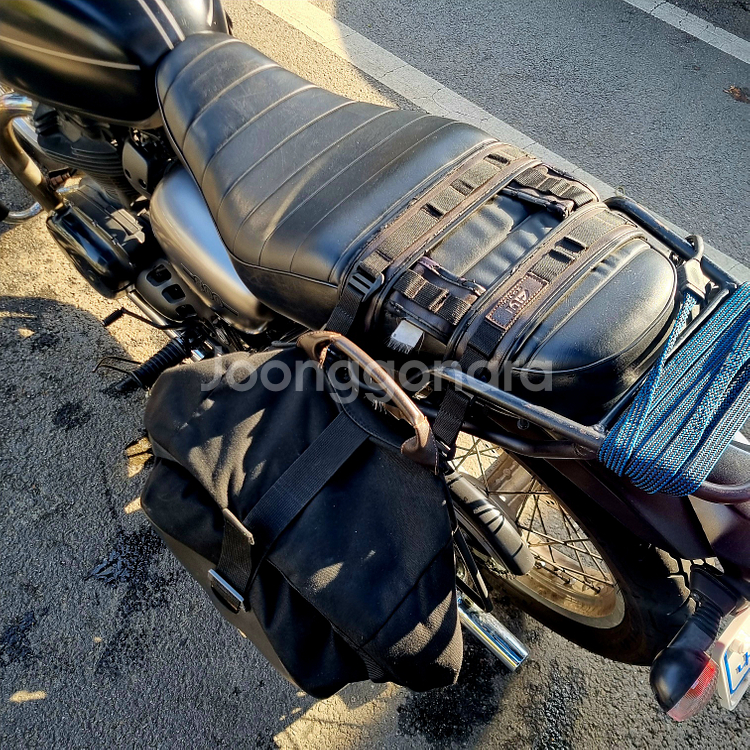 19년식 가와사키 w800 스트릿--9