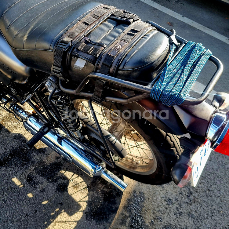 19년식 가와사키 w800 스트릿--6