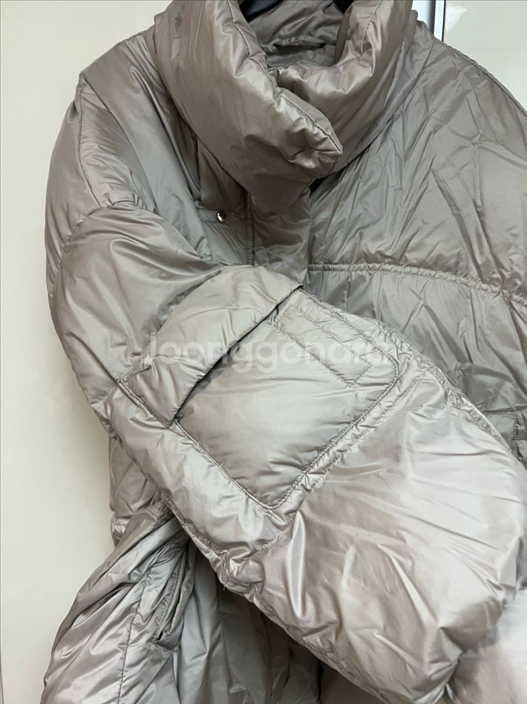 제평 메종드메이어 덕다운 숏패딩 오리털 점퍼 자켓 봄버 유광 베이지 하이넥--5