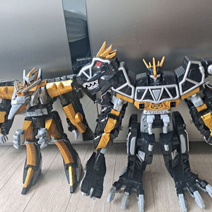 파워레인저 다이노포스 다크 라이덴 티라노킹