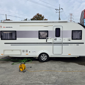 아드리아 아도라 542UL 19년식 판매가 2,300만원