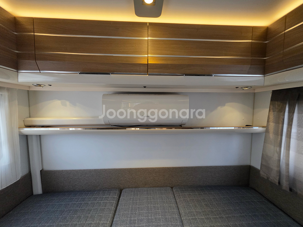 아드리아 아도라 542UL 19년식 판매가 2,300만원--2