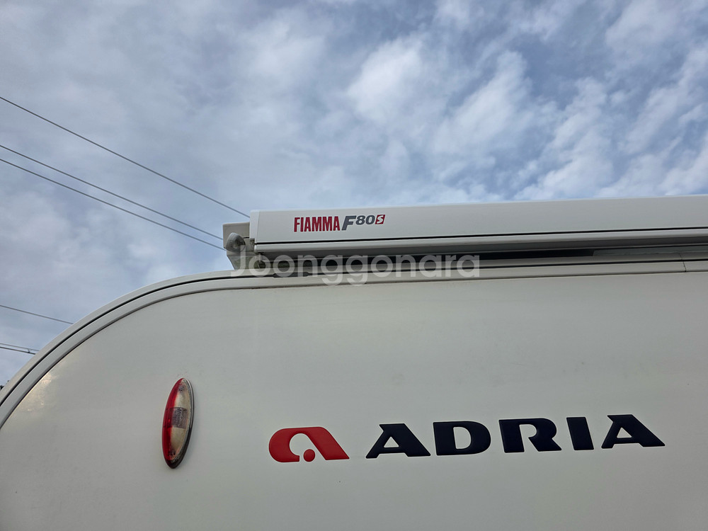 아드리아 아도라 542UL 19년식 판매가 2,300만원--8