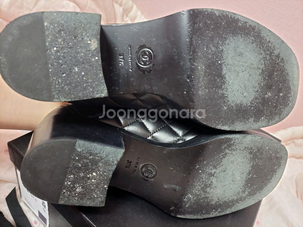 정품)최저가급처5번정도신은! 샤넬 하트 로고 로퍼 구두--8