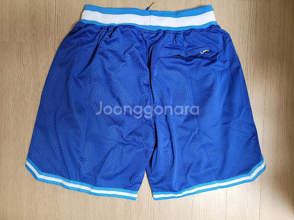레이커스 돈치치 쇼츠 L사이즈 블루 새제품 3만원--1