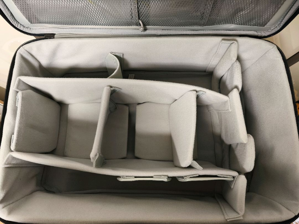 로우프로 카메라 캐리어 Pro Roller X200AW--5