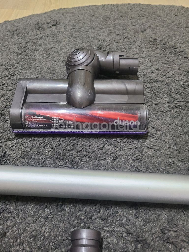 다이슨 V6 무선청소기 (세척완료.새배터리)--5