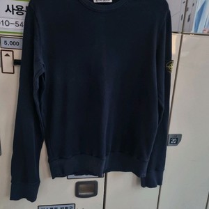 스톤아일랜드 네이비 맨투맨 L