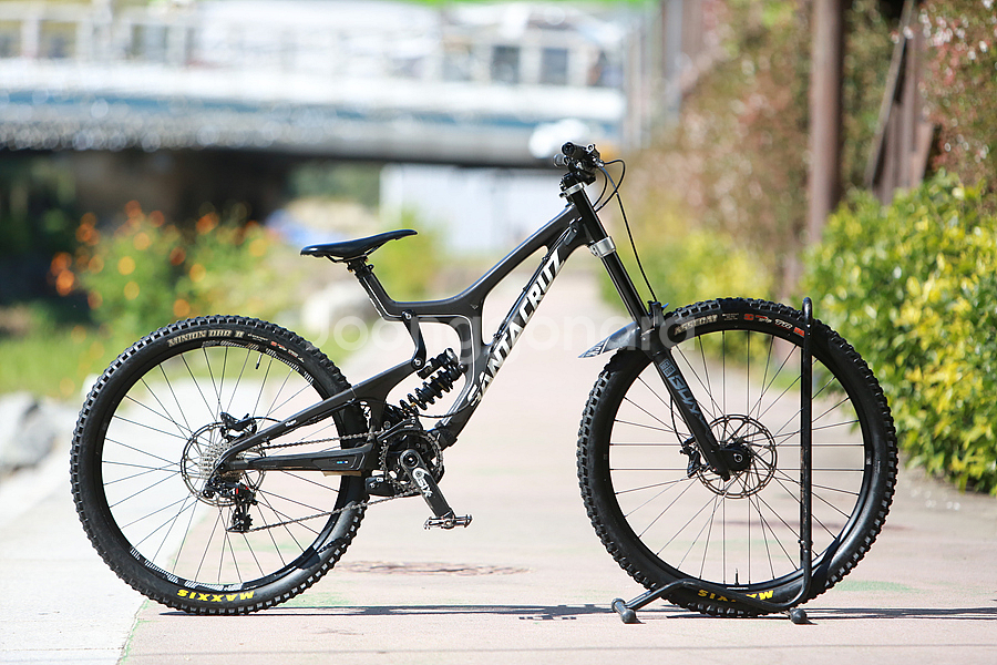 19년 산타크루즈 V10 카본C M 멀렛 29/ 27.5인치--0