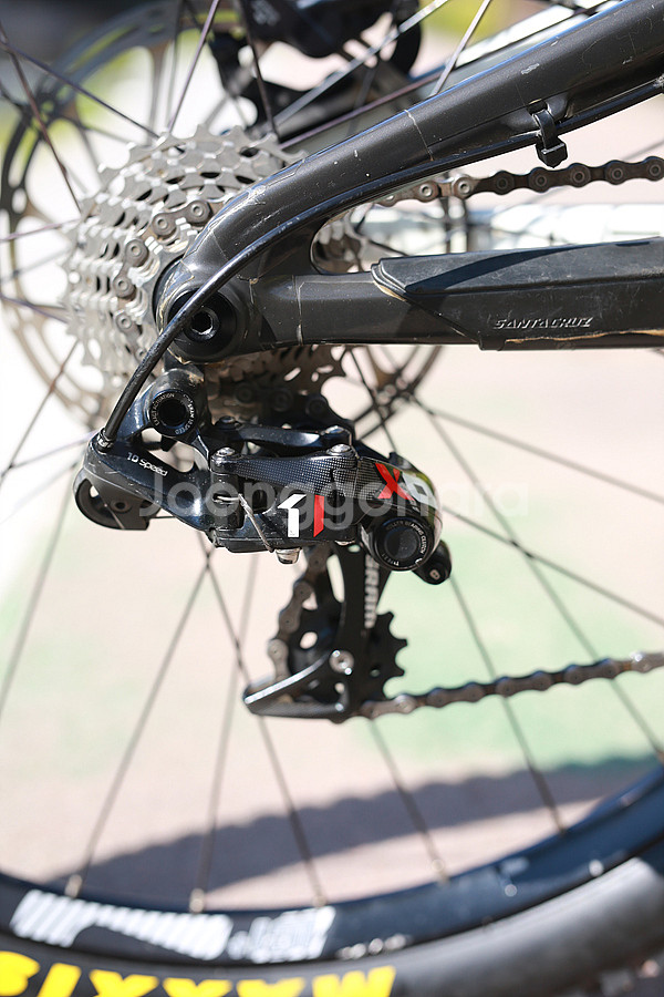 19년 산타크루즈 V10 카본C M 멀렛 29/ 27.5인치--6