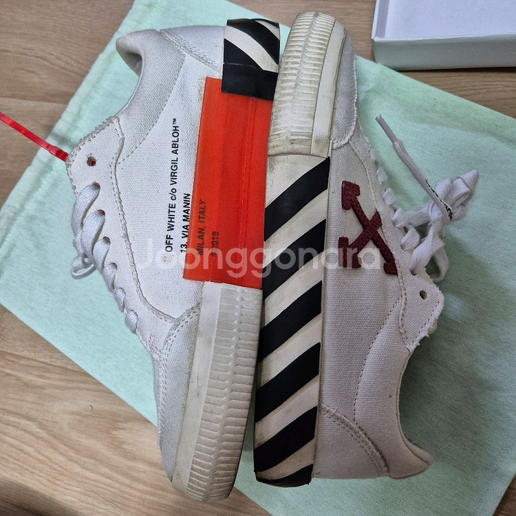 정품 박스x 오프화이트 255 남여공용--0