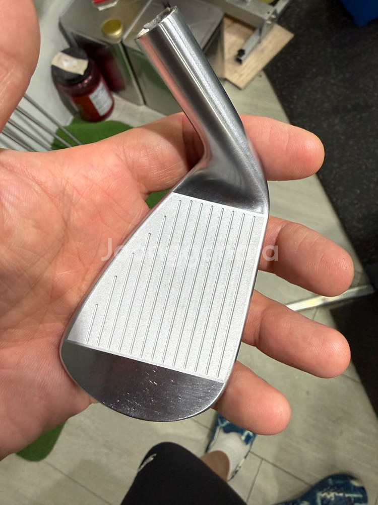 에폰 AF-306 9번 아이언 헤드 단품 판매합니다.--2