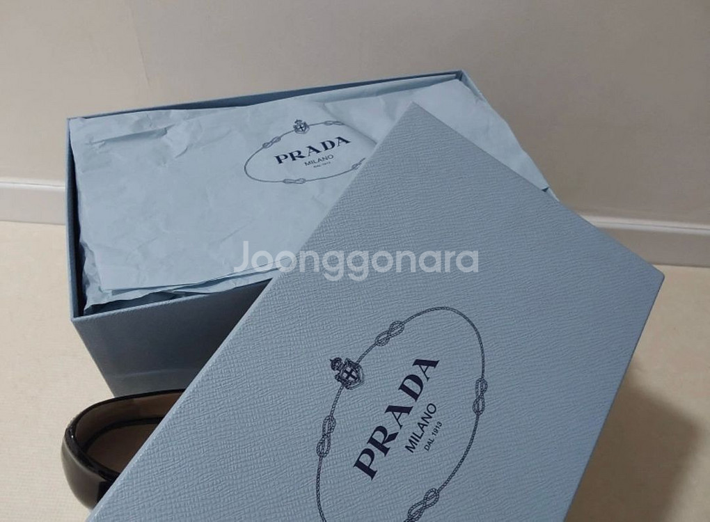[프라다]정품 에나멜 구두 36사이즈--7