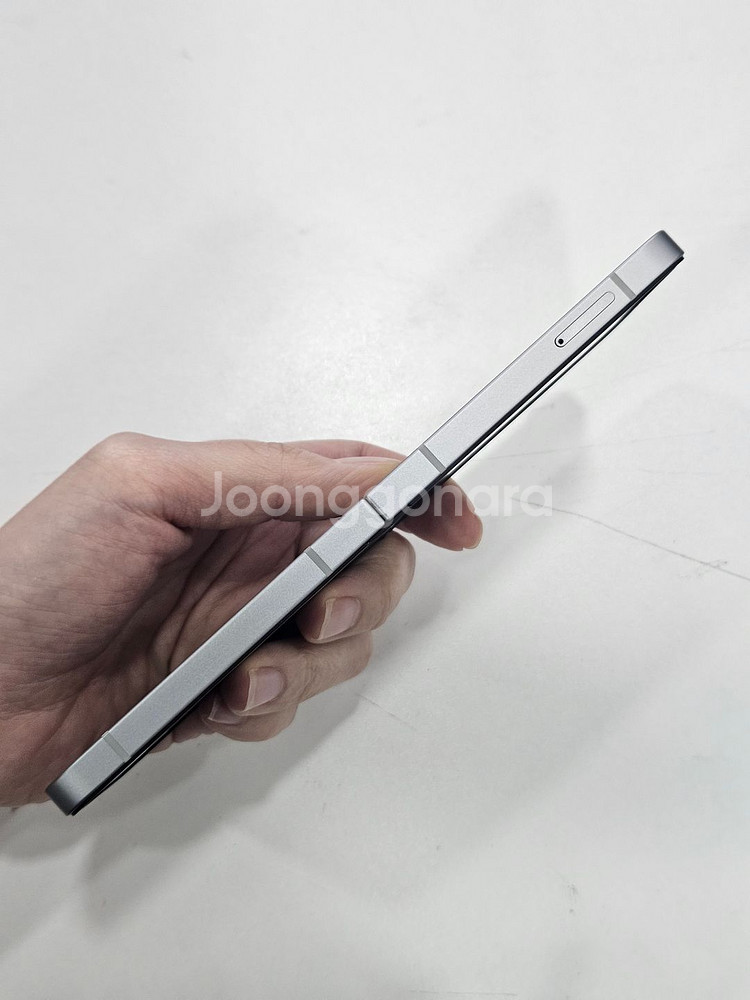 갤럭시Z플립6 실버 256GB--1