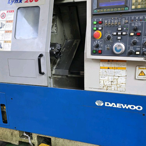 대우 Lynx200 CNC 선반 이미지