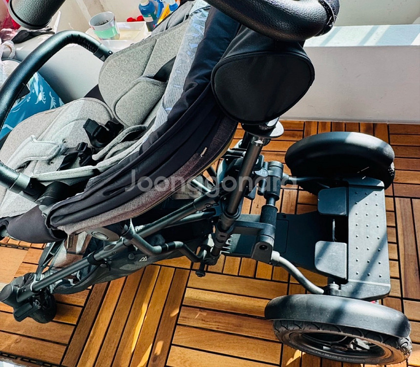 마이크라라이트 뉴투폴드 이인용 유모차--1