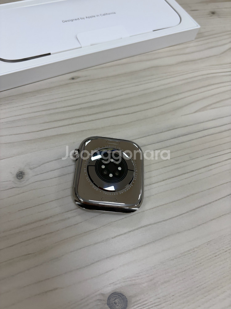 애플워치 10 GPS+Cellular 46mm 내추럴 티타늄--3