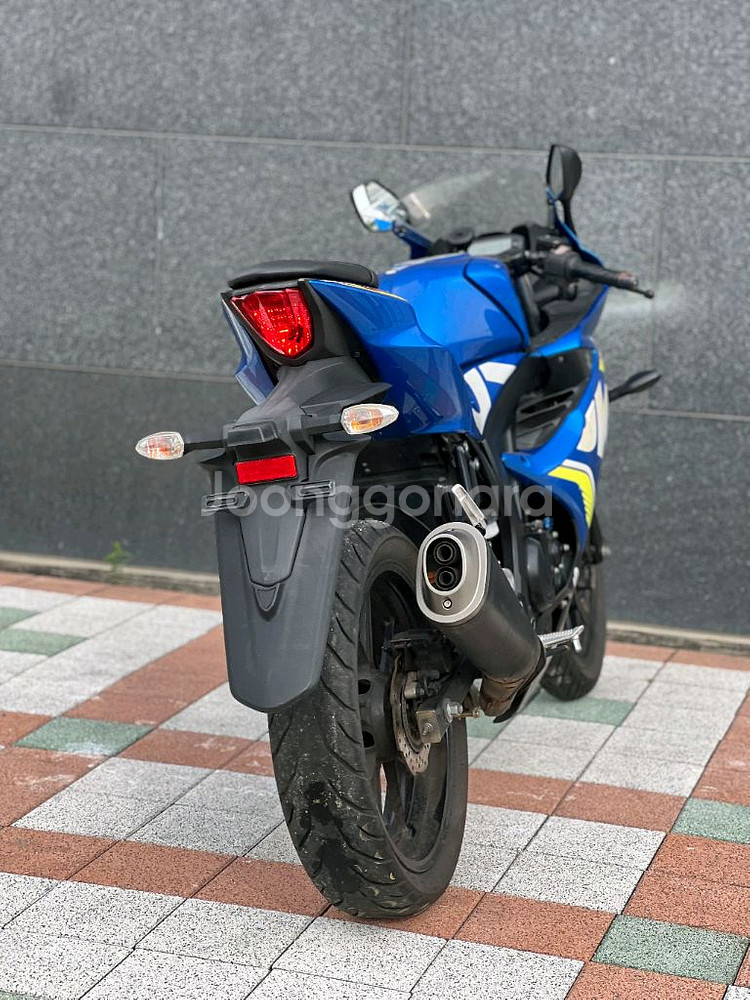 스즈키 GSX-R125 ABS--4