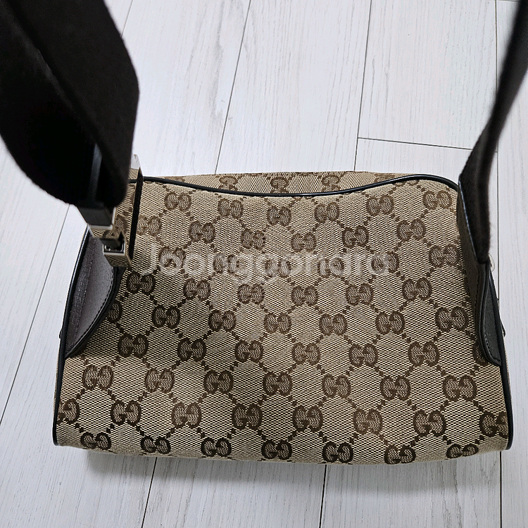 구찌 GG 캔버스 벨트백 크로스백 힙색 449174--6